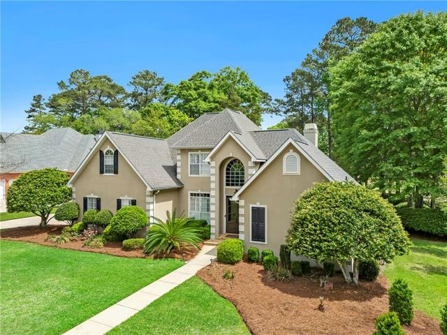 30618 Middle Creek Circle, Daphne, AL 36527