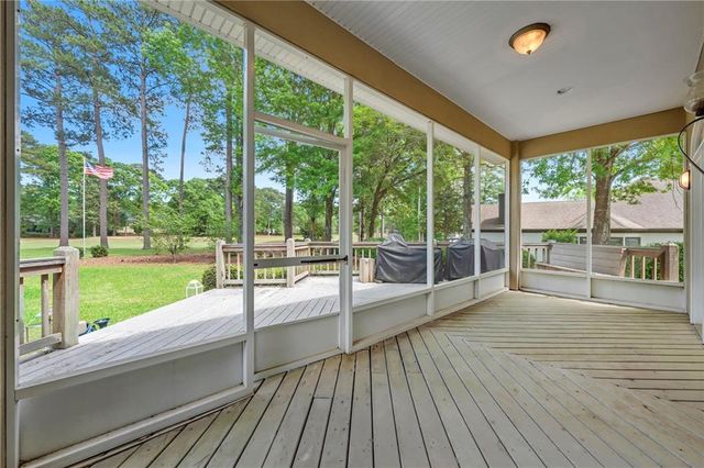 30618 Middle Creek Circle, Daphne, AL 36527