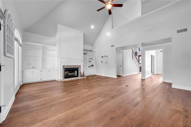 30618 Middle Creek Circle, Daphne, AL 36527