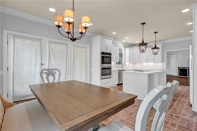 30618 Middle Creek Circle, Daphne, AL 36527