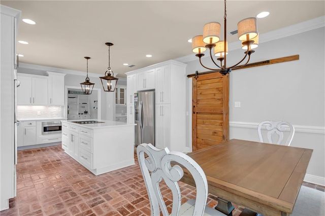 30618 Middle Creek Circle, Daphne, AL 36527