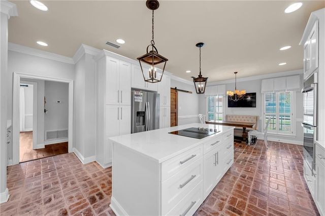 30618 Middle Creek Circle, Daphne, AL 36527