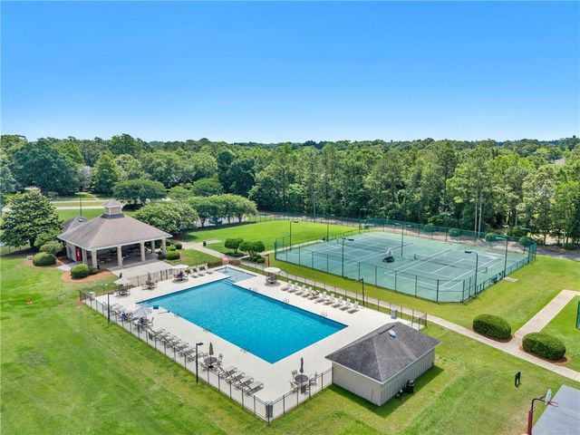 30618 Middle Creek Circle, Daphne, AL 36527