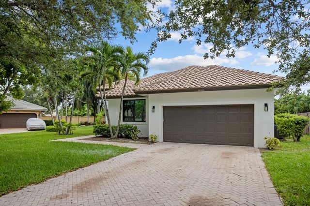 8985 NW 45th Court, Coral Springs, FL 33065