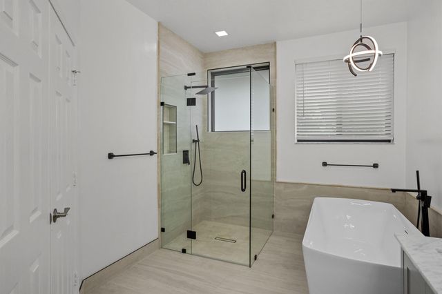 8985 NW 45th Court, Coral Springs, FL 33065