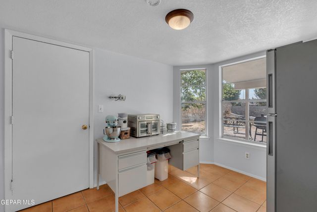 360 BRILL Circle, Horizon City, TX 79928