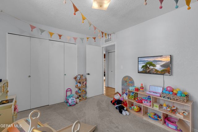 360 BRILL Circle, Horizon City, TX 79928