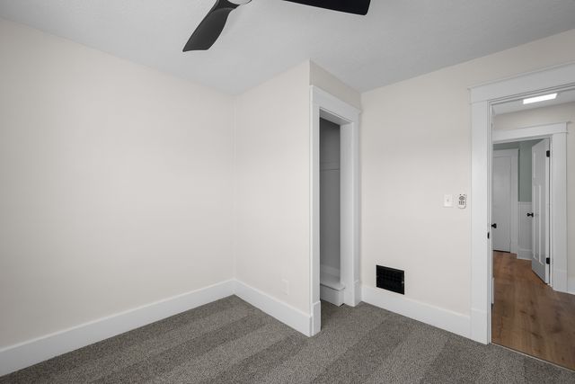 119 E Hayes Street, Davenport, IA 52803