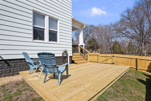 119 E Hayes Street, Davenport, IA 52803