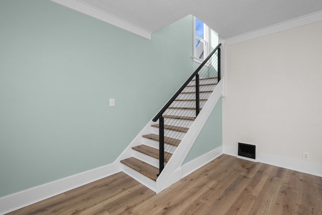 119 E Hayes Street, Davenport, IA 52803