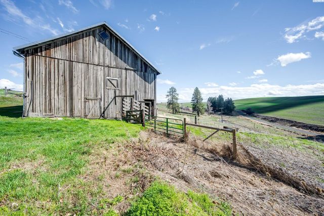 1504 B Howard Rd, Palouse, WA 99161