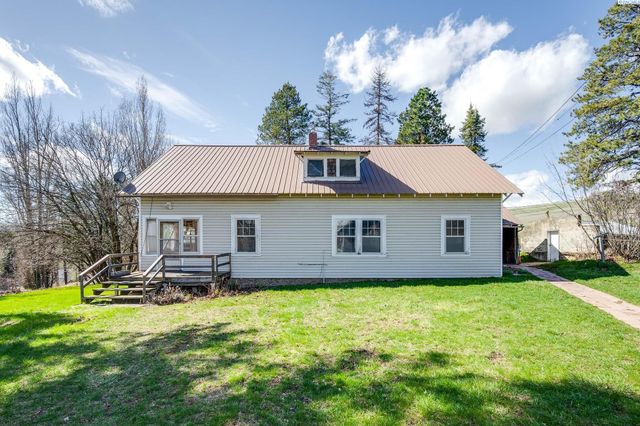 1504 B Howard Rd, Palouse, WA 99161