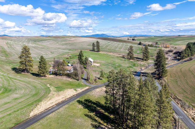 1504 B Howard Rd, Palouse, WA 99161