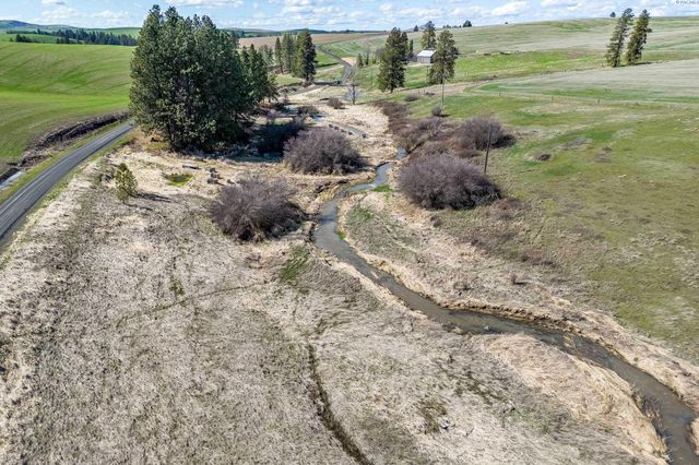 1504 B Howard Rd, Palouse, WA 99161