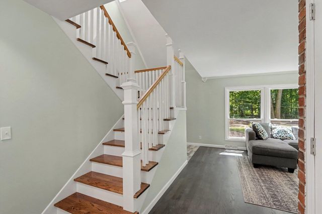 10592 W M Avenue, Oshtemo Twp, MI 49009