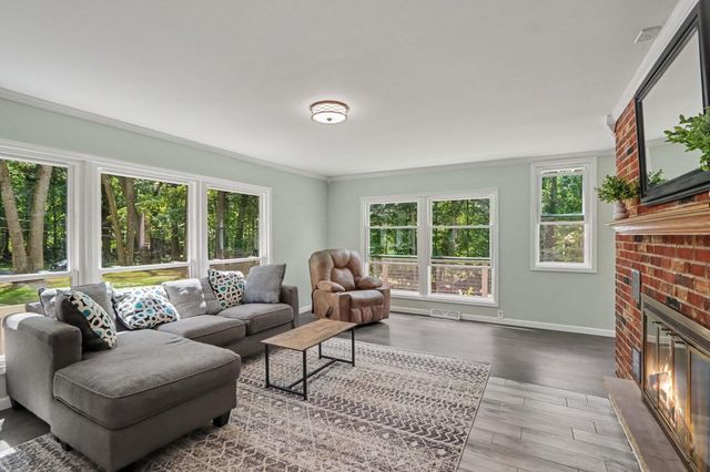 10592 W M Avenue, Oshtemo Twp, MI 49009