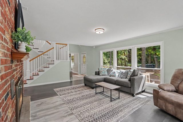 10592 W M Avenue, Oshtemo Twp, MI 49009