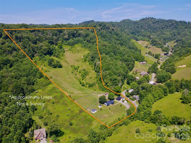 419 Fletcher Branch Road, Vilas, NC 28692