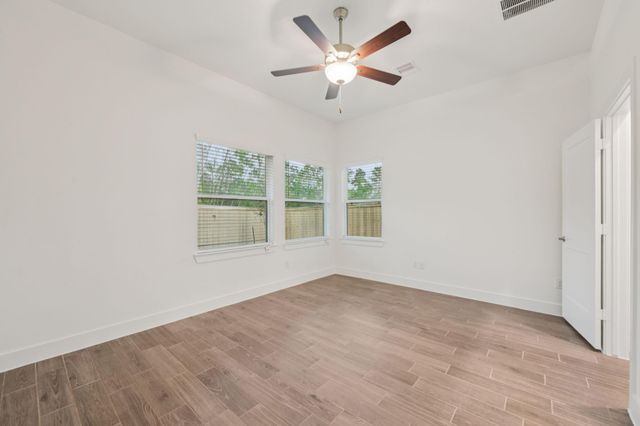 26253 E Outrider Banks Circle, Montgomery, TX 77316