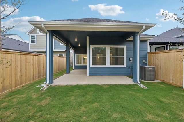 26253 E Outrider Banks Circle, Montgomery, TX 77316