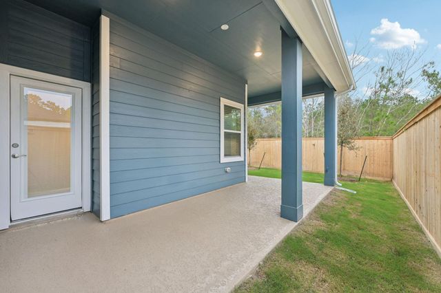 26253 E Outrider Banks Circle, Montgomery, TX 77316