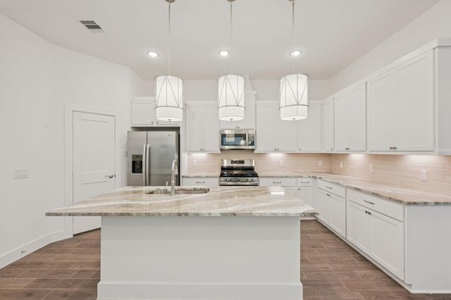 26253 E Outrider Banks Circle, Montgomery, TX 77316