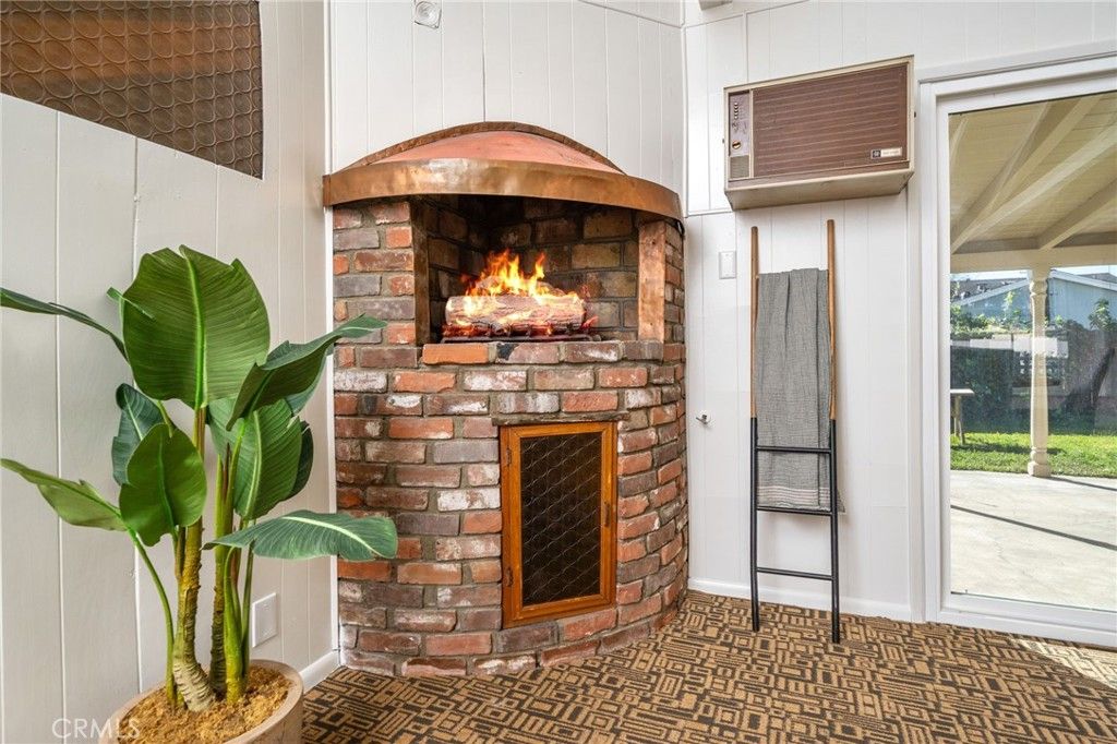 Image 20 of property listing at 1549 N Oaks Court, Ontario, CA 91762