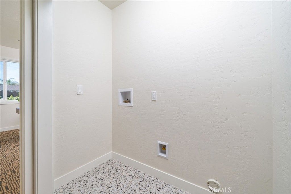 Image 27 of property listing at 1549 N Oaks Court, Ontario, CA 91762