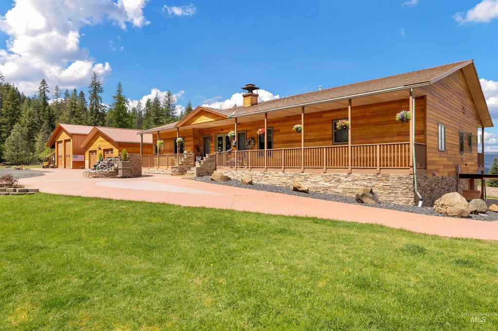 3688 Canyon Creek Road, Orofino, ID 83544 photo 3