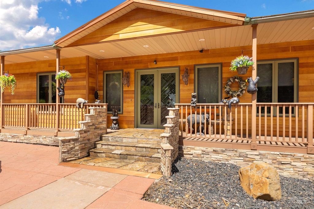 3688 Canyon Creek Road, Orofino, ID 83544 photo 4