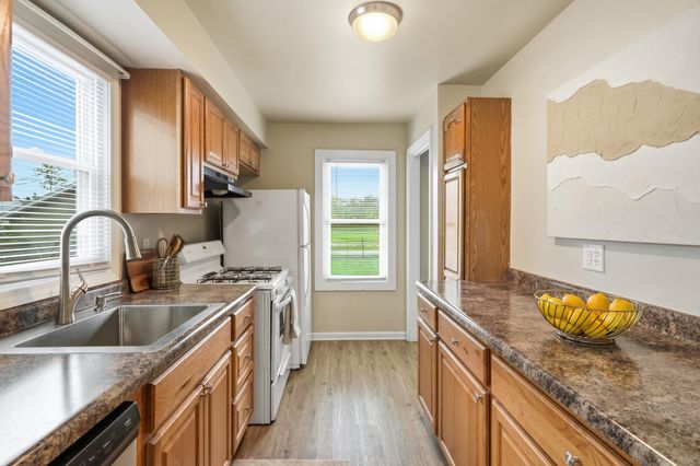 8314 Gordon Drive, Highland, IN 46322