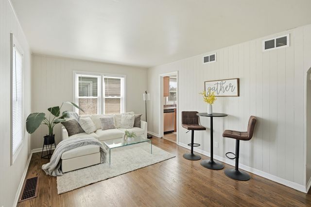 8314 Gordon Drive, Highland, IN 46322