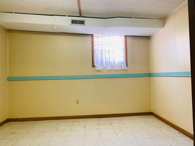 15 W First Street, Calico Rock, AR 72519