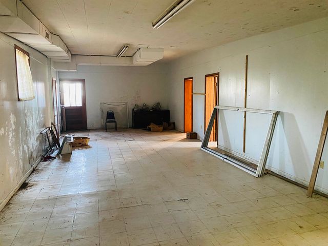 15 W First Street, Calico Rock, AR 72519