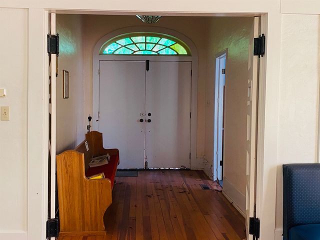 15 W First Street, Calico Rock, AR 72519