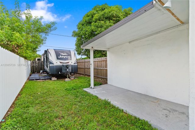 19900 SW 114th Avenue, Miami, FL 33157