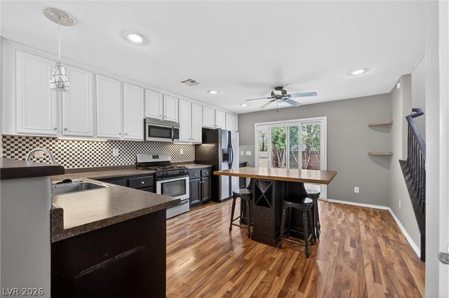 1176 Paradise Desert Avenue, Henderson, NV 89002