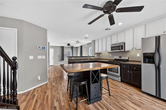 1176 Paradise Desert Avenue, Henderson, NV 89002