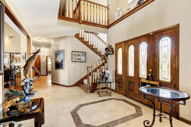 842 Cobble Cove Ln, Sacramento, CA 95831