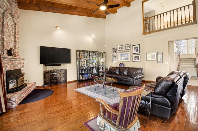 842 Cobble Cove Ln, Sacramento, CA 95831