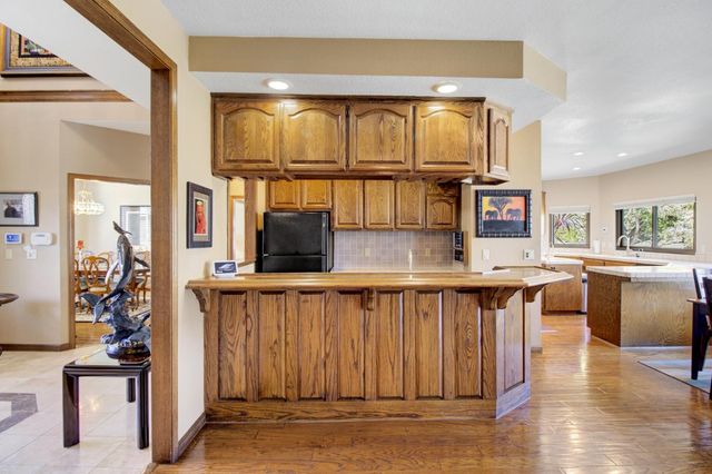 842 Cobble Cove Ln, Sacramento, CA 95831