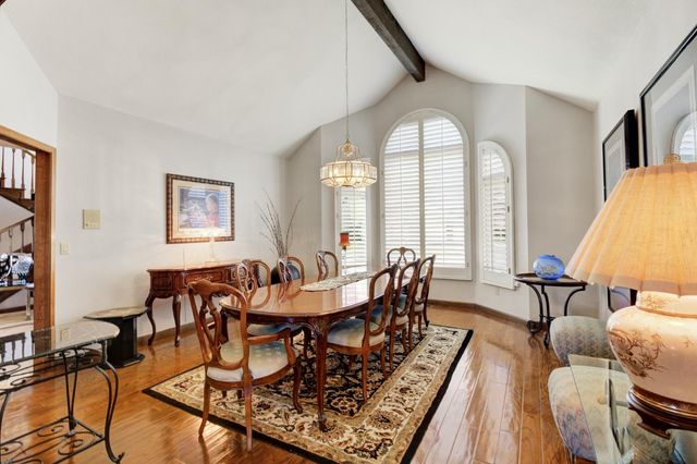 842 Cobble Cove Ln, Sacramento, CA 95831