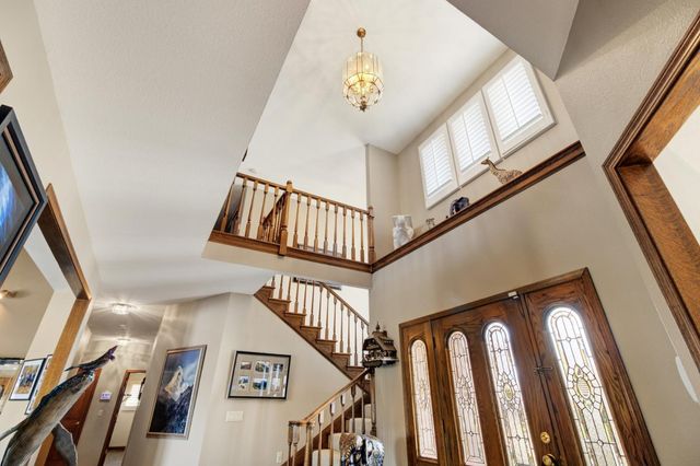 842 Cobble Cove Ln, Sacramento, CA 95831