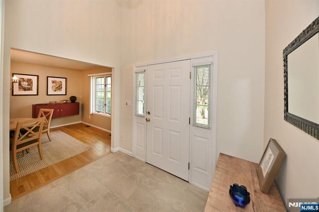 6 Schill Place, Hillsdale, NJ 07642