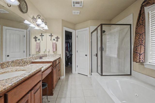 14391 N Sandstone Avenue, Skiatook, OK 74070