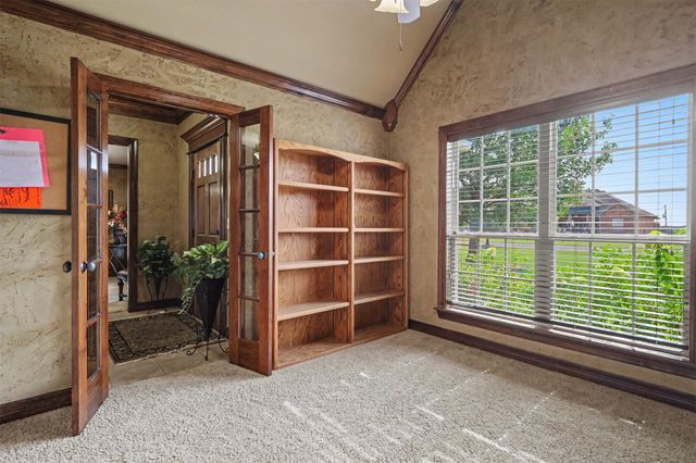 14391 N Sandstone Avenue, Skiatook, OK 74070