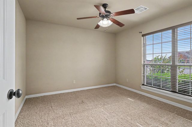 14391 N Sandstone Avenue, Skiatook, OK 74070