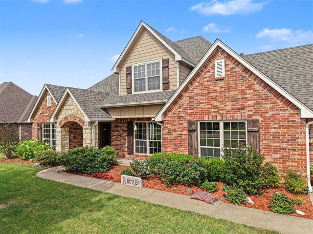 14391 N Sandstone Avenue, Skiatook, OK 74070