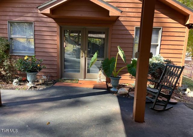 1606 Valley View Drive, Big Stone Gap, VA 24219