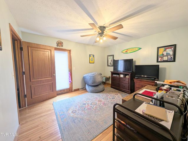 1606 Valley View Drive, Big Stone Gap, VA 24219